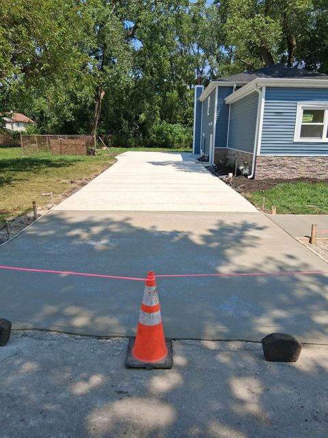 Tiny photo for 13621 S Homan Avenue, Robbins, IL 60472 (MLS # 12602793)