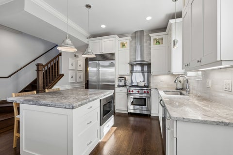 Tiny photo for 2743 N Lakewood Avenue #3, Chicago, IL 60614 (MLS # 12779453)