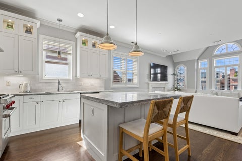 Tiny photo for 2743 N Lakewood Avenue #3, Chicago, IL 60614 (MLS # 12779453)