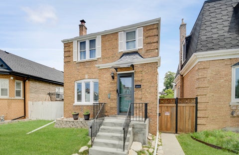 Photo of 3833 Oak Park Avenue, Berwyn, IL 60402 (MLS # 12789497)