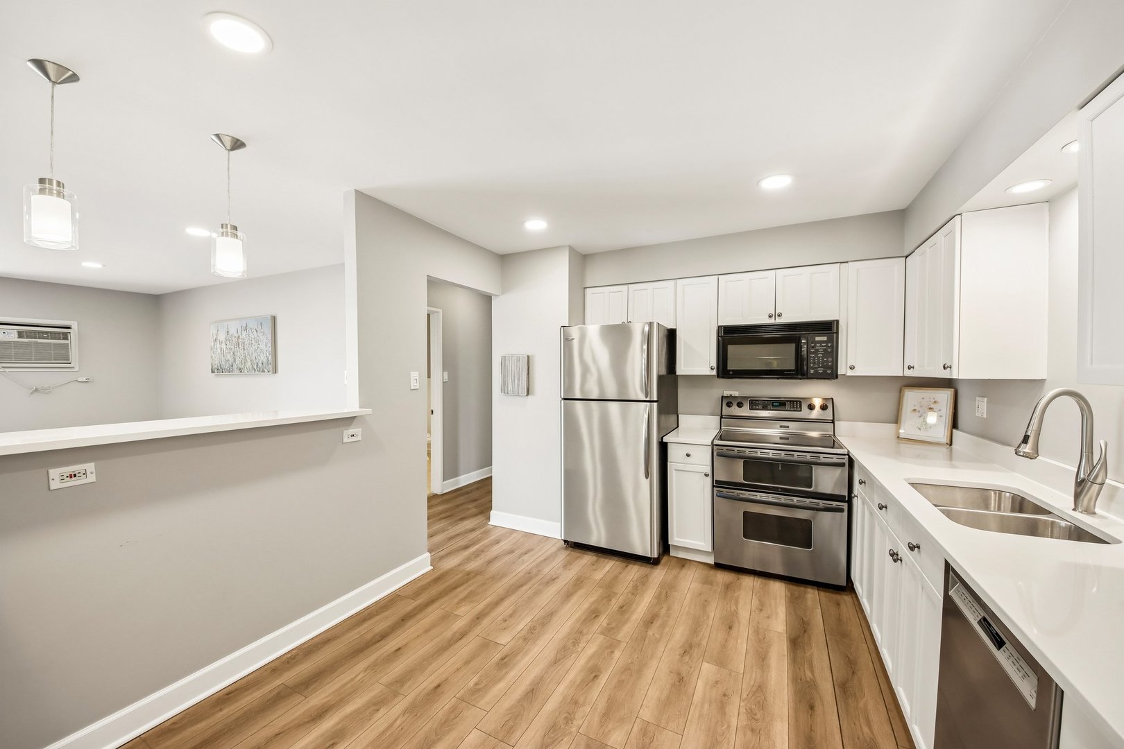4225 Saratoga Avenue 415B