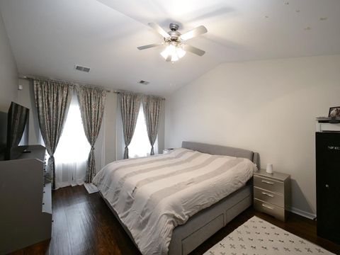 Tiny photo for 1615 Fox Run Drive, Arlington Heights, IL 60004 (MLS # 12674074)