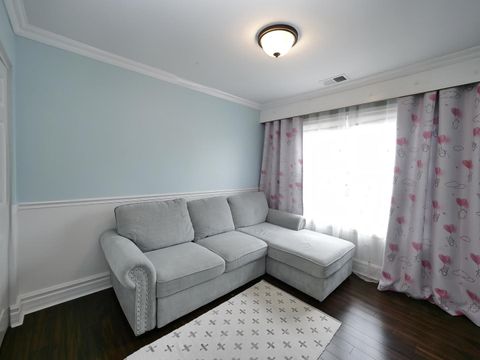 Tiny photo for 1615 Fox Run Drive, Arlington Heights, IL 60004 (MLS # 12674074)