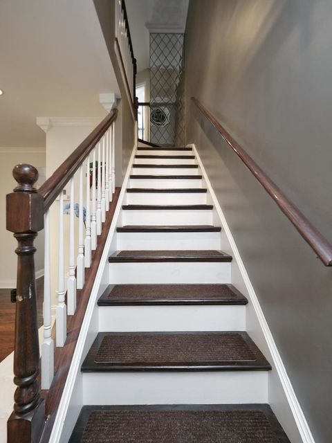 Tiny photo for 1615 Fox Run Drive, Arlington Heights, IL 60004 (MLS # 12674074)