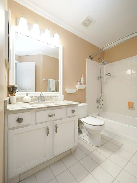 Tiny photo for 1615 Fox Run Drive, Arlington Heights, IL 60004 (MLS # 12674074)