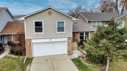 Tiny photo for 28 Majestic Drive #28, Lombard, IL 60148 (MLS # 12524678)