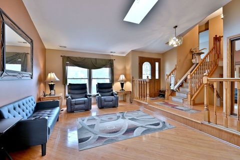 Tiny photo for 28 Majestic Drive #28, Lombard, IL 60148 (MLS # 12524678)