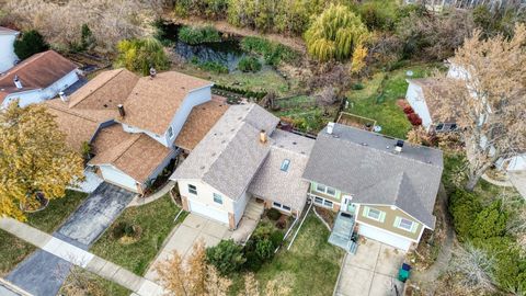 Tiny photo for 28 Majestic Drive #28, Lombard, IL 60148 (MLS # 12524678)