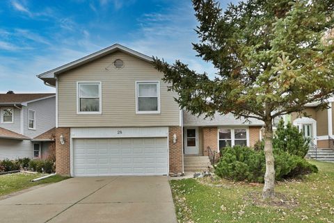Photo of 28 Majestic Drive #28, Lombard, IL 60148 (MLS # 12524678)