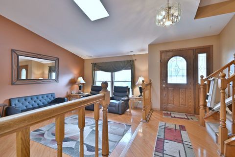 Tiny photo for 28 Majestic Drive #28, Lombard, IL 60148 (MLS # 12524678)