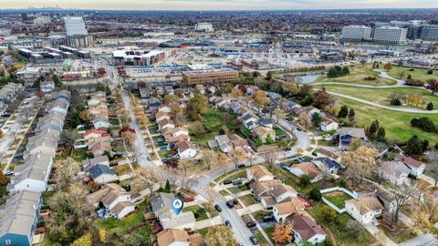 Tiny photo for 28 Majestic Drive #28, Lombard, IL 60148 (MLS # 12524678)