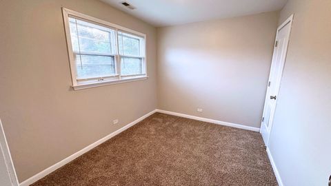 Tiny photo for 3125 W Whipple Drive, Merrionette Park, IL 60803 (MLS # 12439120)