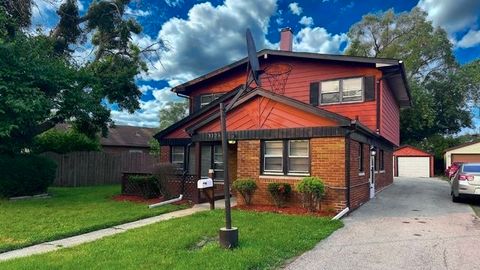 Tiny photo for 3125 W Whipple Drive, Merrionette Park, IL 60803 (MLS # 12439120)