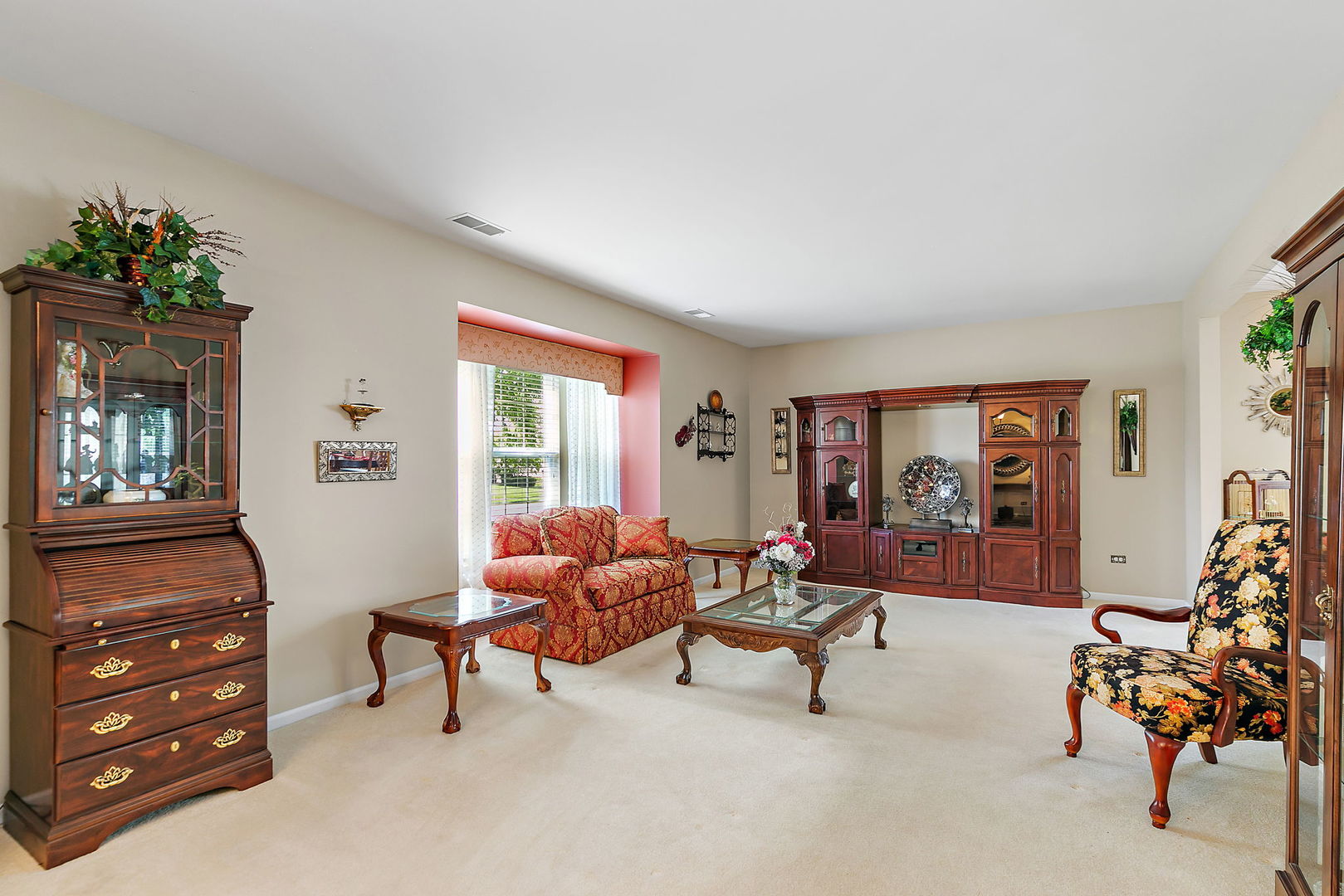 12225 Arlington Drive