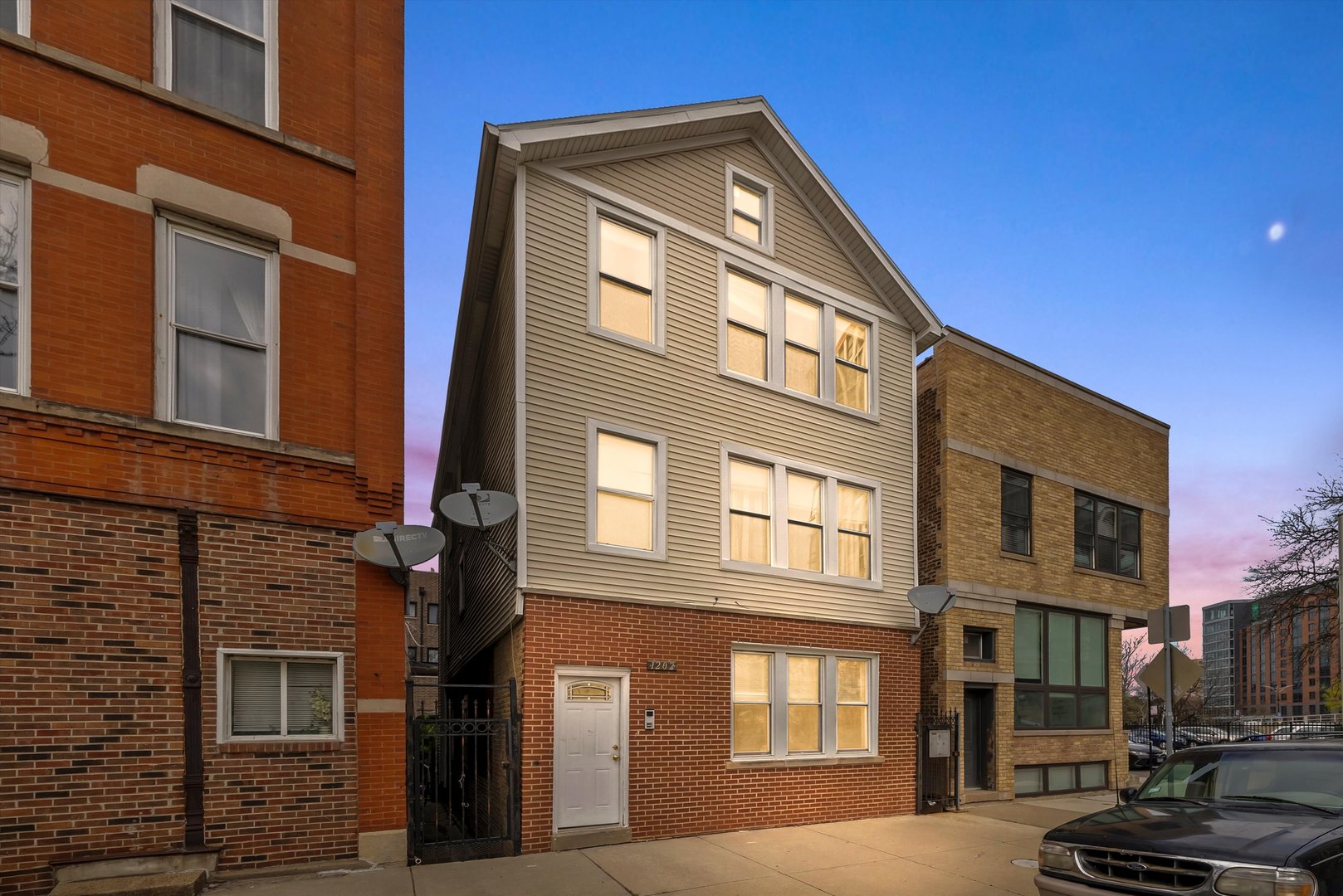 1202 W Huron Street