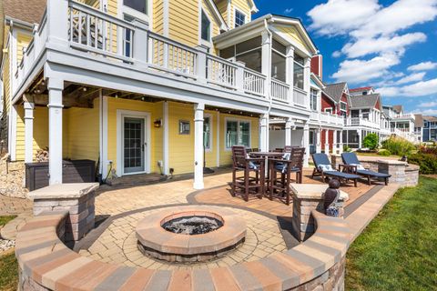 Tiny photo for 5 Windward Way, Ottawa, IL 61350 (MLS # 12459341)