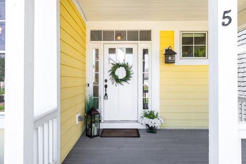 Tiny photo for 5 Windward Way, Ottawa, IL 61350 (MLS # 12459341)