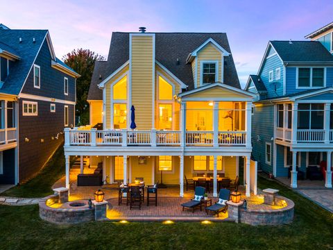 Tiny photo for 5 Windward Way, Ottawa, IL 61350 (MLS # 12459341)