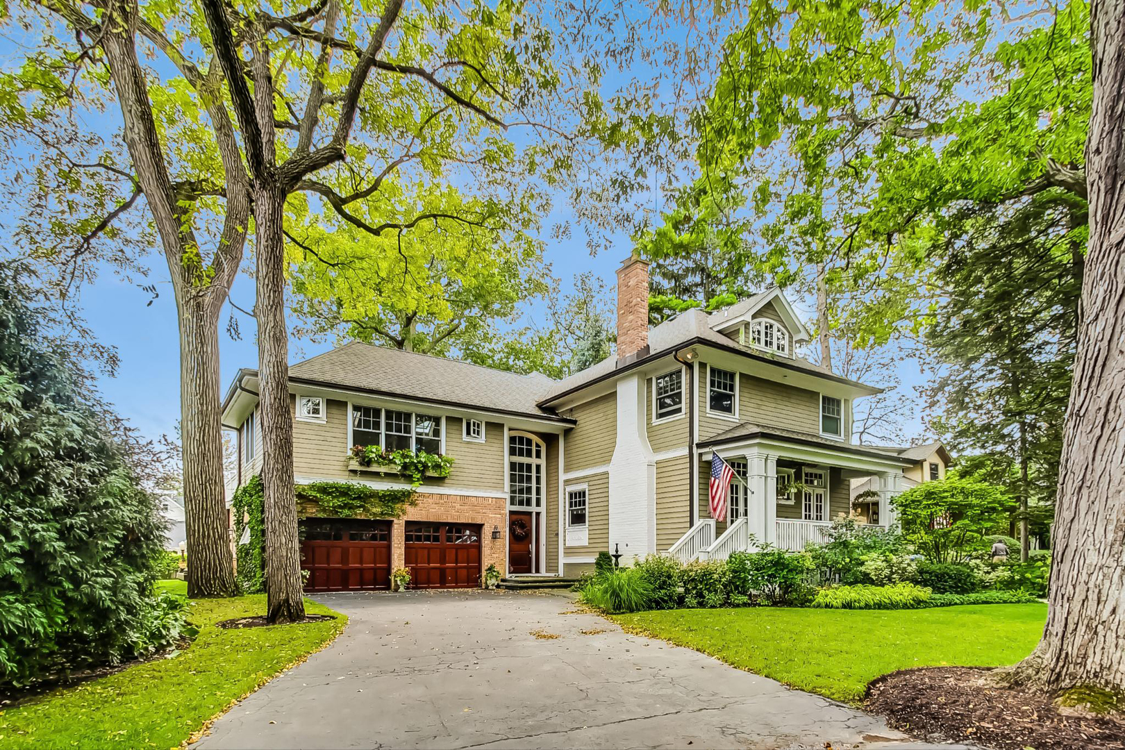 611 Elmwood Avenue