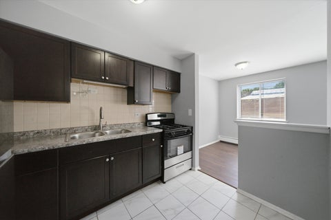 Tiny photo for 7320 N Rogers Avenue #210, Chicago, IL 60626 (MLS # 12778588)