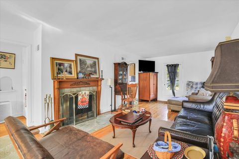 Tiny photo for 206 W Florida Avenue, Urbana, IL 61801 (MLS # 12538478)