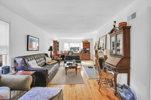 Tiny photo for 206 W Florida Avenue, Urbana, IL 61801 (MLS # 12538478)