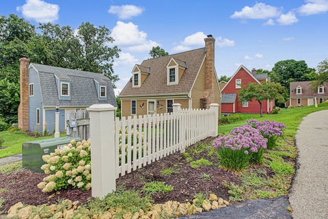 Tiny photo for 11 Settler Lane, Galena, IL 61036 (MLS # 12729075)