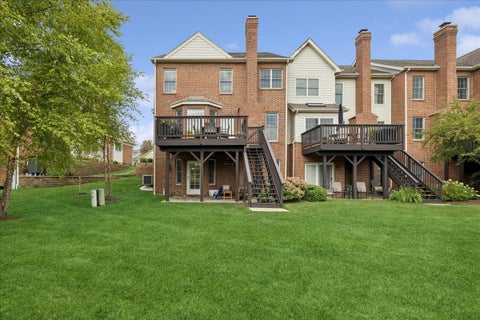Tiny photo for 17 Harborside Way, Hawthorn Woods, IL 60047 (MLS # 12719404)