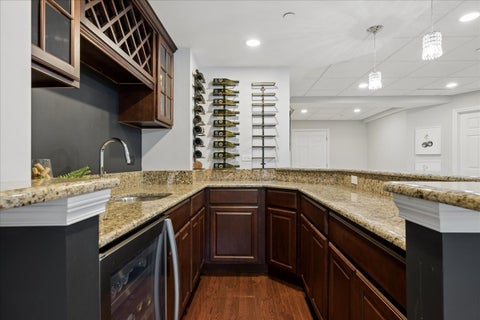 Tiny photo for 17 Harborside Way, Hawthorn Woods, IL 60047 (MLS # 12719404)