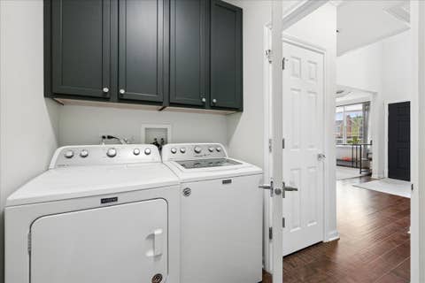Tiny photo for 17 Harborside Way, Hawthorn Woods, IL 60047 (MLS # 12719404)