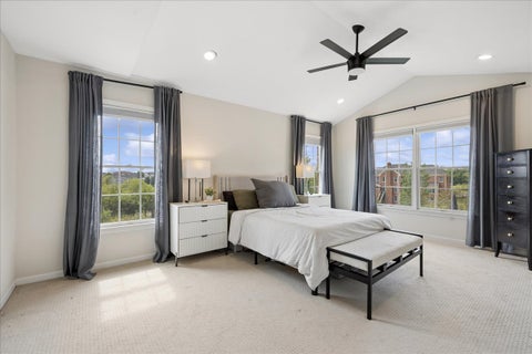Tiny photo for 17 Harborside Way, Hawthorn Woods, IL 60047 (MLS # 12719404)