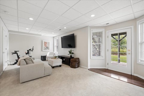 Tiny photo for 17 Harborside Way, Hawthorn Woods, IL 60047 (MLS # 12719404)