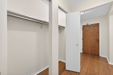 Tiny photo for 1020 N Harlem Avenue #1E, River Forest, IL 60305 (MLS # 12596392)