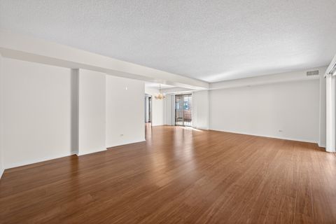 Tiny photo for 1020 N Harlem Avenue #1E, River Forest, IL 60305 (MLS # 12596392)