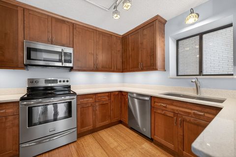 Tiny photo for 1020 N Harlem Avenue #1E, River Forest, IL 60305 (MLS # 12596392)