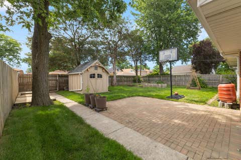 Tiny photo for 3326 Prairie Avenue, Brookfield, IL 60513 (MLS # 12695200)