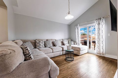 Tiny photo for 6017 S Monitor Avenue, Chicago, IL 60638 (MLS # 12670858)