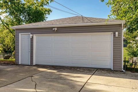 Tiny photo for 7924 WESTVIEW Lane, Woodridge, IL 60517 (MLS # 12489087)