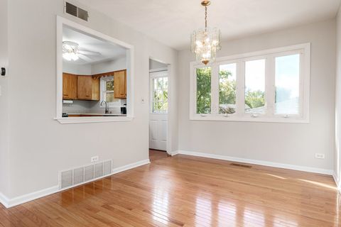 Tiny photo for 7924 WESTVIEW Lane, Woodridge, IL 60517 (MLS # 12489087)