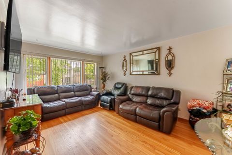 Tiny photo for 2834 Highland Avenue, Berwyn, IL 60402 (MLS # 12494467)