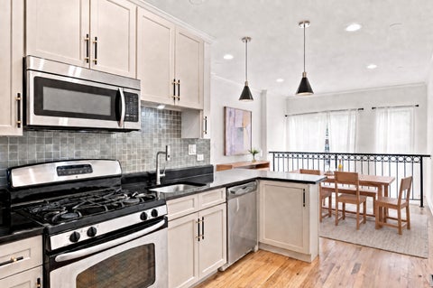 Tiny photo for 4203 S Prairie Avenue #1, Chicago, IL 60653 (MLS # 12743999)