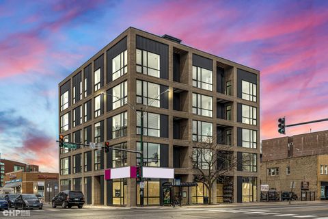 2406 W Armitage Avenue 202 Chicago IL 60647