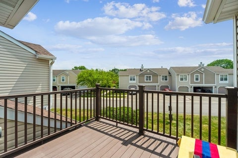 Tiny photo for 634 LE PARC Circle #634, Buffalo Grove, IL 60089 (MLS # 12568615)