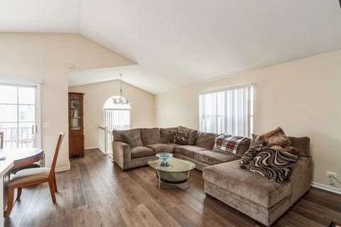 Tiny photo for 634 LE PARC Circle #634, Buffalo Grove, IL 60089 (MLS # 12568615)