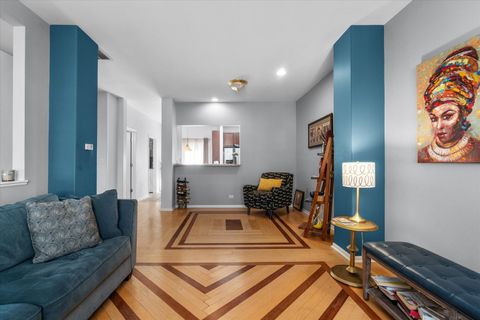 Tiny photo for 2422 Oakfield Court, Aurora, IL 60503 (MLS # 12499348)