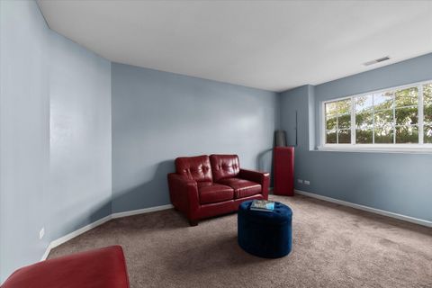 Tiny photo for 2422 Oakfield Court, Aurora, IL 60503 (MLS # 12499348)