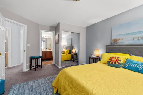 Tiny photo for 2422 Oakfield Court, Aurora, IL 60503 (MLS # 12499348)