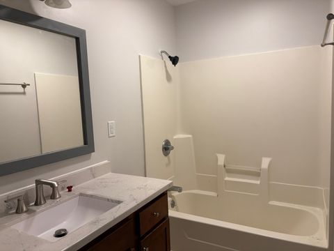 Tiny photo for 204 Tulip Drive, Mackinaw, IL 61755 (MLS # 12498140)