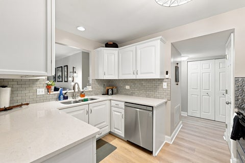 Tiny photo for 6565 Main Street #207, Downers Grove, IL 60516 (MLS # 12740481)