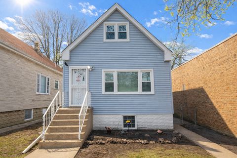 Photo of 12253 S Peoria Street, Chicago, IL 60643 (MLS # 12611811)